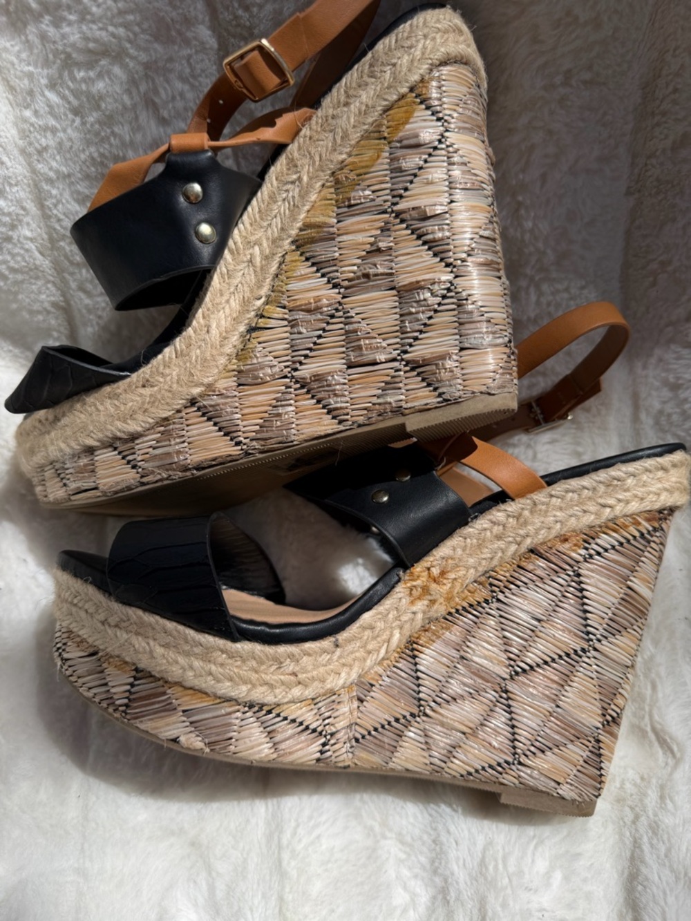 Size 8.5 Women’s Black & Tan Platform Sandals - Stylish Summer Espadrille in - Picture 3 of 4